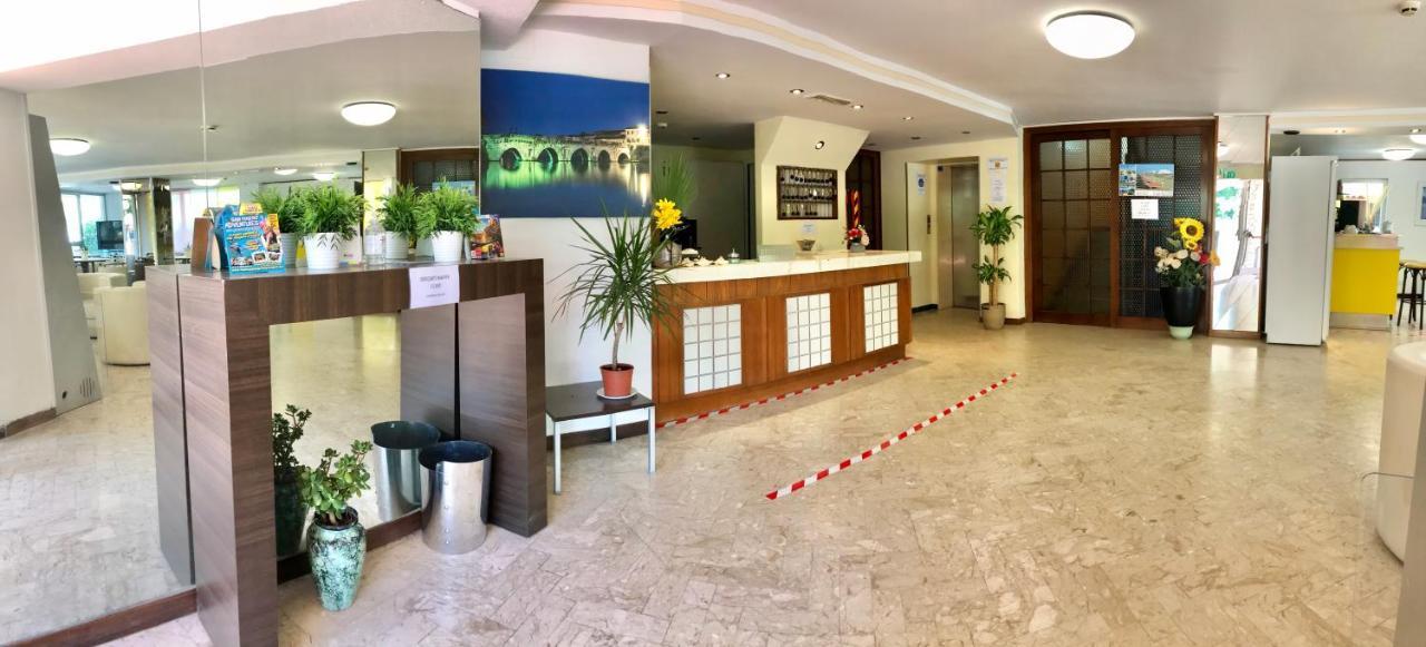Hotel Naica Rimini Esterno foto