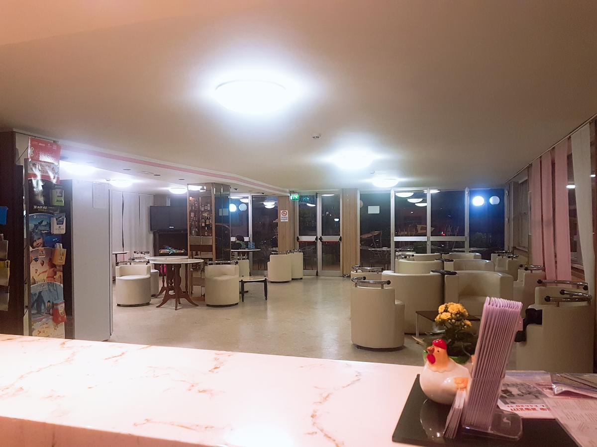 Hotel Naica Rimini Esterno foto