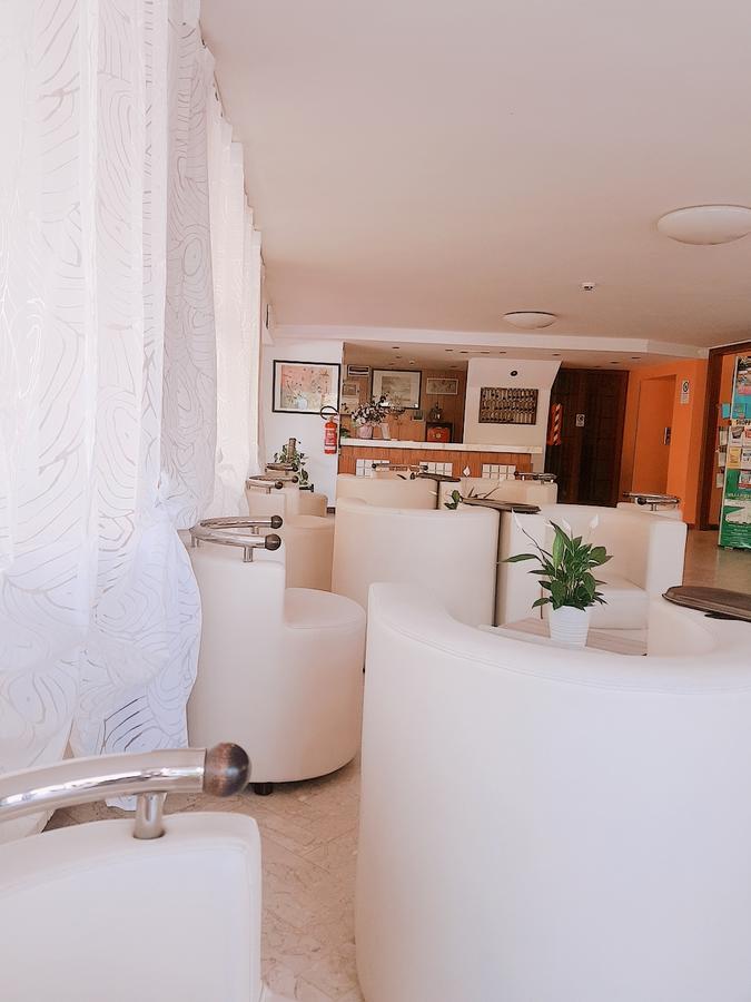 Hotel Naica Rimini Esterno foto